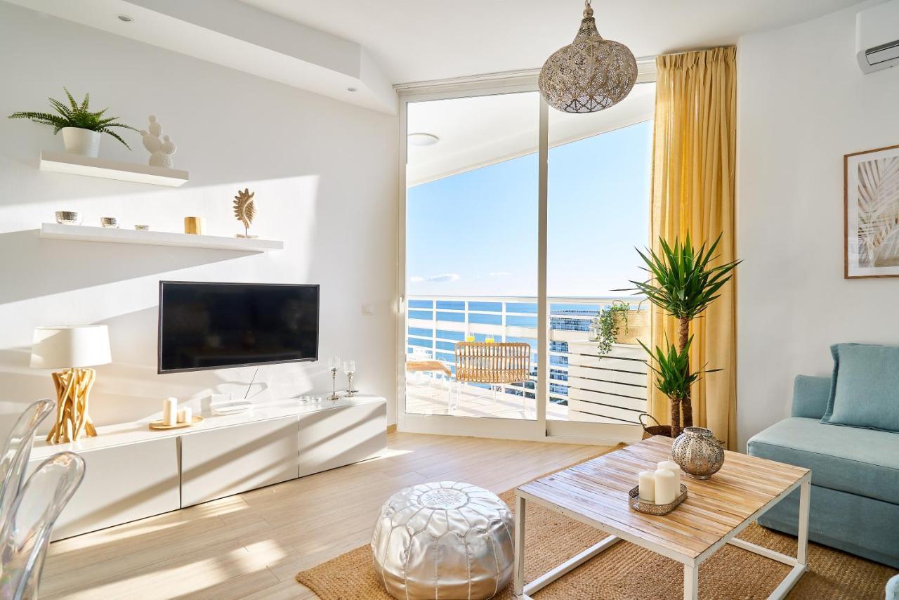 Sunset Beach Charming Apartment With Jacuzzi Торремолинос Экстерьер фото