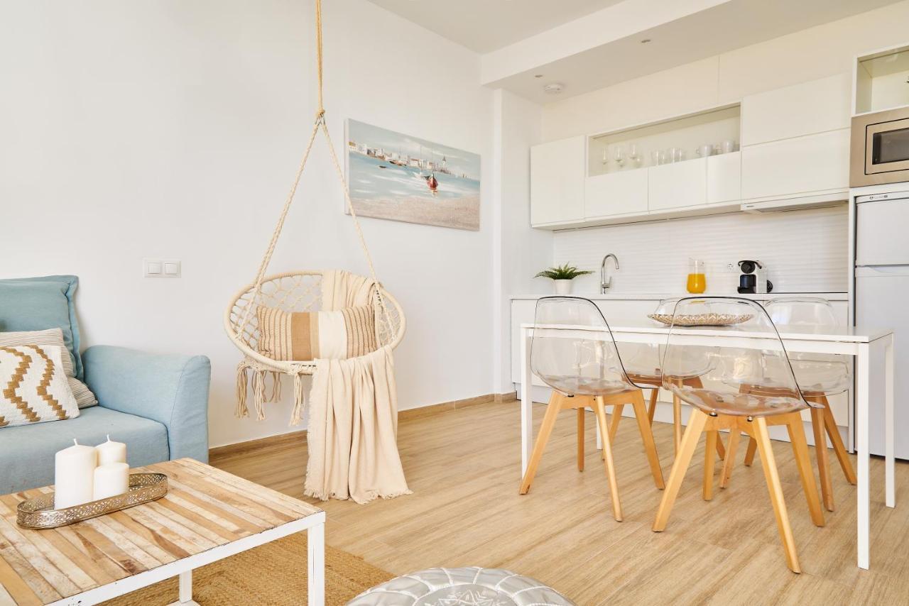Sunset Beach Charming Apartment With Jacuzzi Торремолинос Экстерьер фото