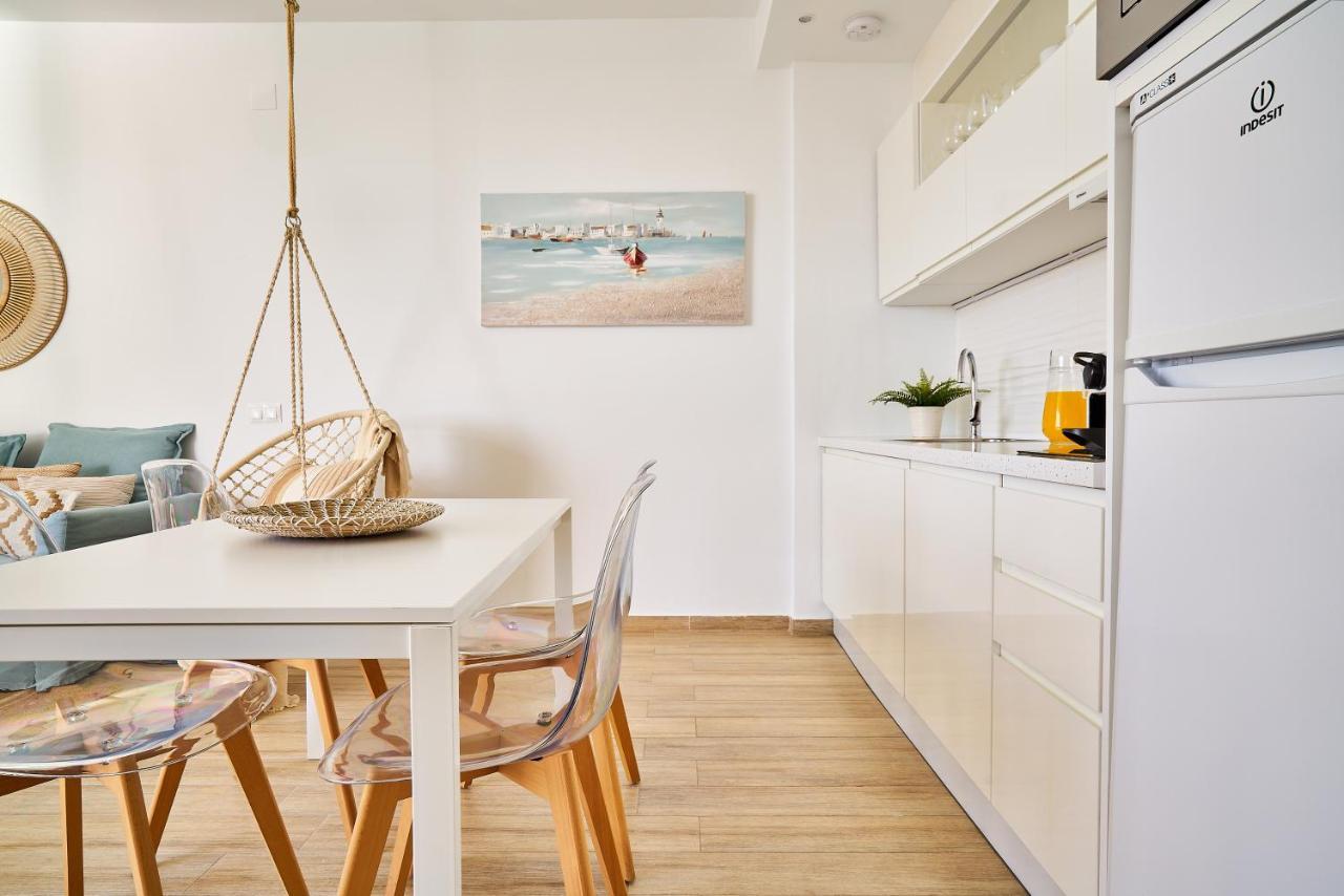 Sunset Beach Charming Apartment With Jacuzzi Торремолинос Экстерьер фото