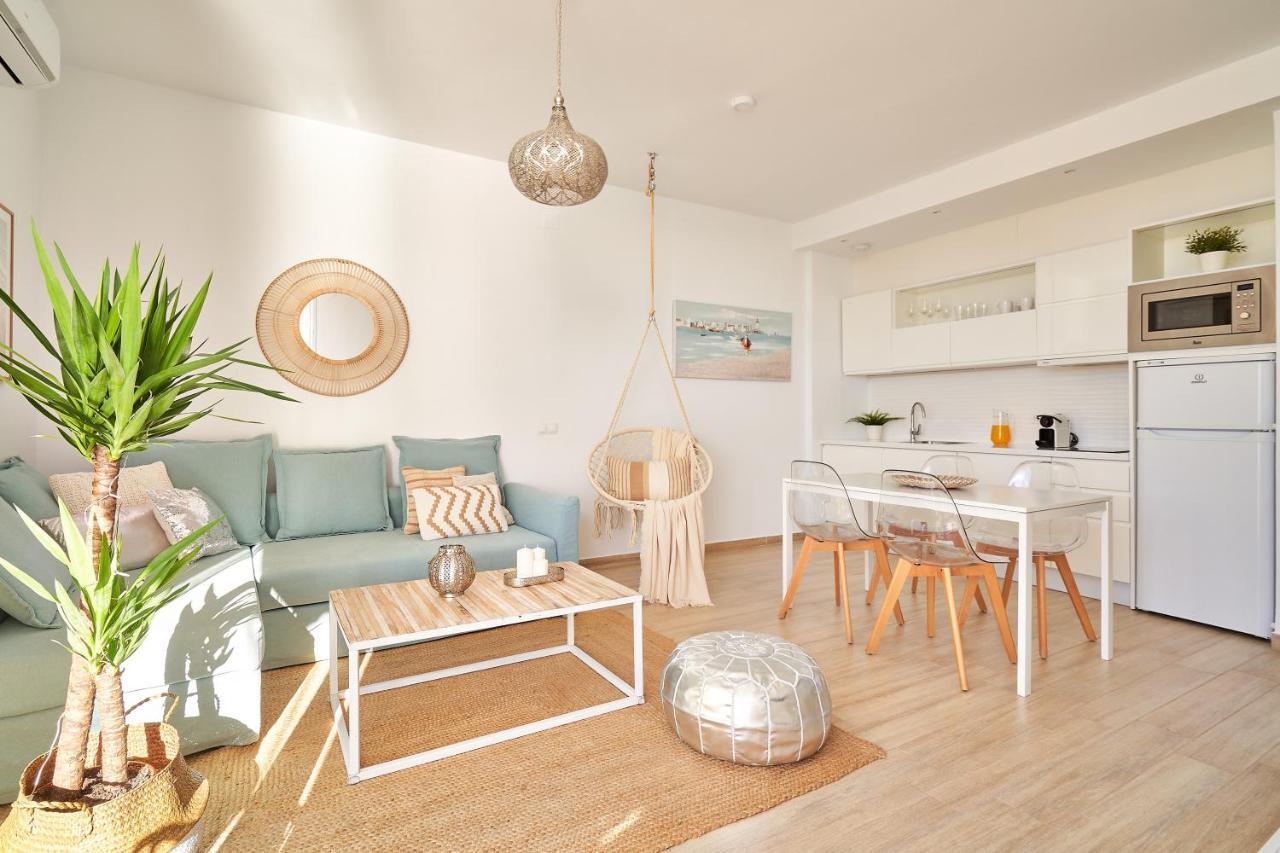 Sunset Beach Charming Apartment With Jacuzzi Торремолинос Экстерьер фото