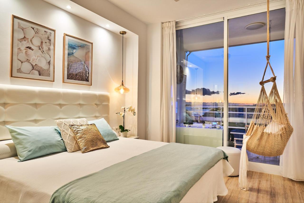 Sunset Beach Charming Apartment With Jacuzzi Торремолинос Экстерьер фото