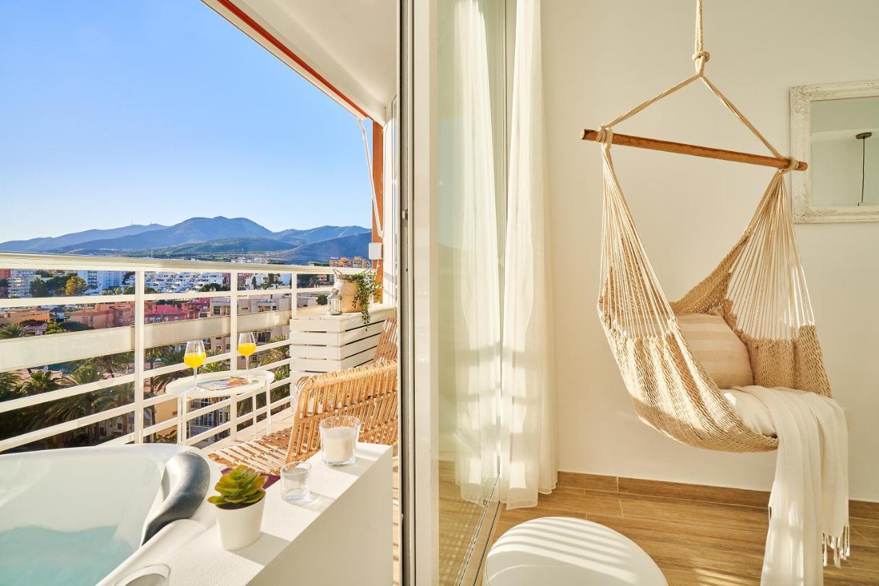 Sunset Beach Charming Apartment With Jacuzzi Торремолинос Экстерьер фото
